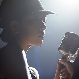 探公主婚纱摄影 高端价格与低端服务的反差，遭遇销售之困